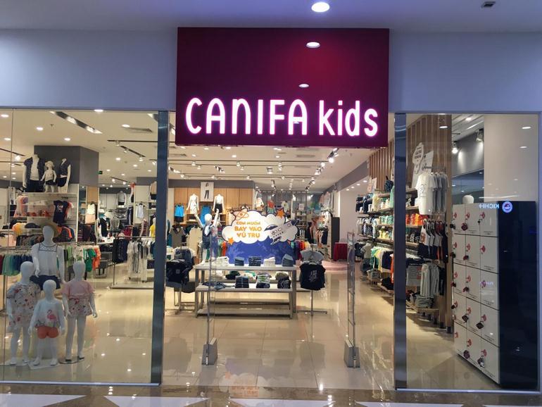 Biển quảng cáo Canifa Kids